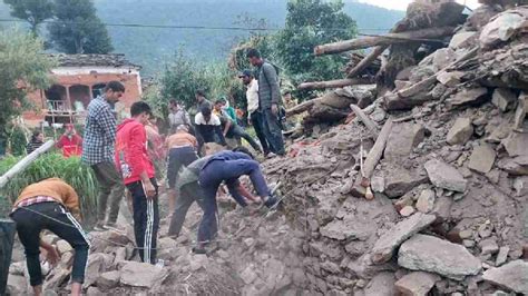 Earthquake in Nepal: 6 Killed as 6.3 magnitude Earthquake hits West ...