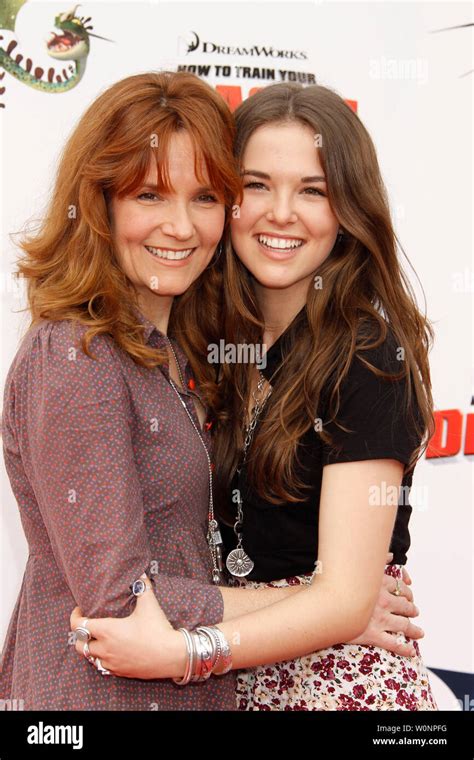 Lea thompson and zoe thompson hi-res stock photography and images - Alamy