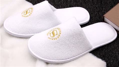 Disposable Custom Logo Wholesale Cotton Slippers Luxury Closed Toe White Disposable Spa Slipper ...