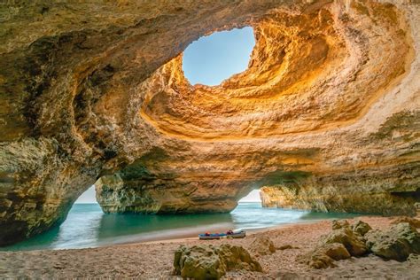 La playa de Benagil, la cueva del agujero del Algarve, Portugal ☀️