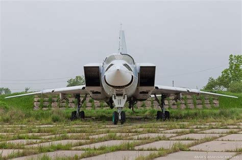 21 Abandoned Airplane Graveyards of the World - Urban Ghosts | Vintage ...