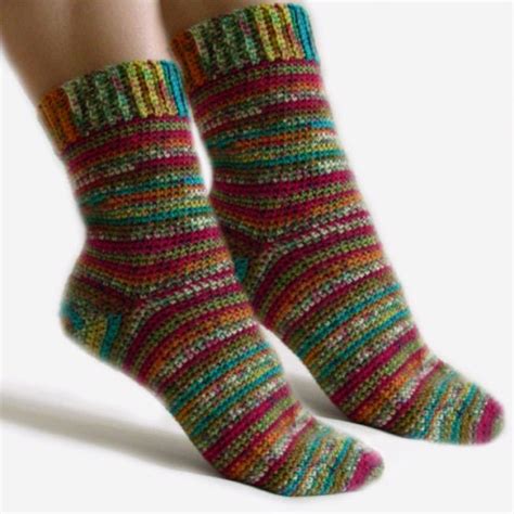 EASY CROCHET SOCKS PATTERN | Crochet For Beginners