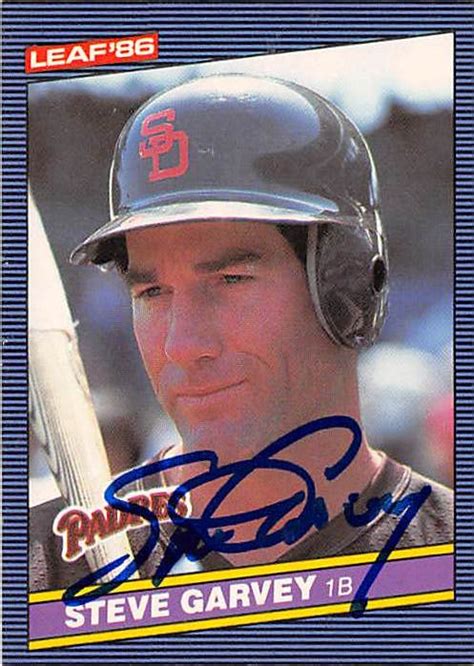 Steve Garvey autographed Baseball Card (San Diego Padres) 1986 Leaf #56