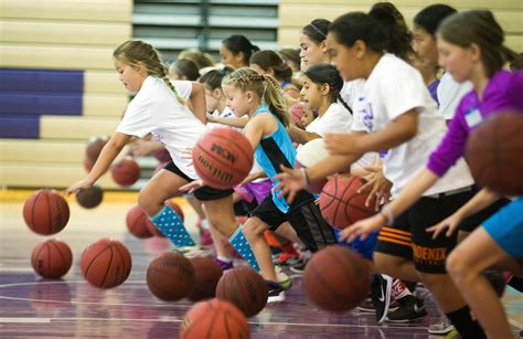 Little hoopsters bring smiles to Lil Lopes basketball camp - GCU Today