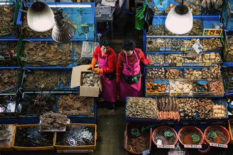 Noryangjin Fish Market | Seoul, South Korea Attractions - Lonely Planet