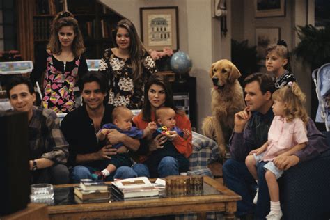 Why 'Full House' Isn't on Netflix, Even Though 'Fuller House' Is