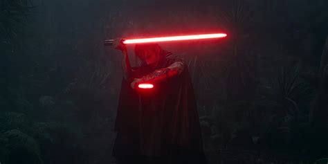 The Acolyte Sith Lord's Lightsaber Form Explained