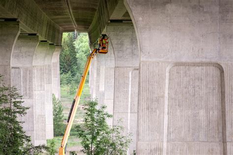 Here's Why You Should Use Drones For Bridge Inspections - Consortiq