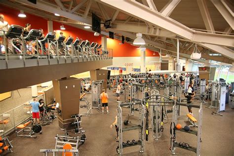 Bowling Green State University Student Recreation Center | Gilbane | Bowling green state ...