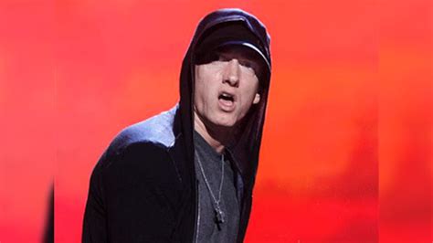 Eminem returns with angry rap against Donald Trump; verse features on ...