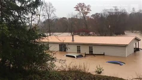 North Carolina Flood Threat Remains After Deadly Downpours - Videos ...