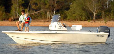 TideWater Boats • Expect More!