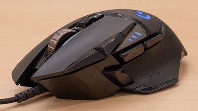 Logitech G502 HERO vs Razer Basilisk V2 Side-by-Side Mouse Comparison ...