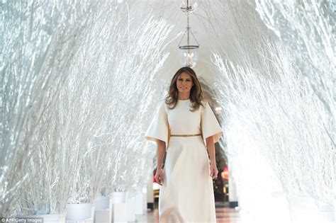 Melania unveils the first Trump Christmas White House | Daily Mail Online