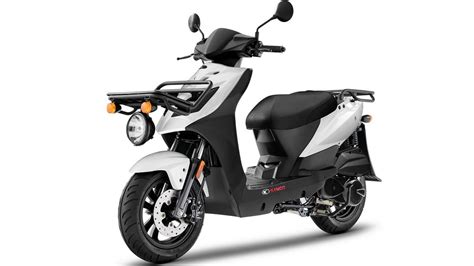 KYMCO Agility Carry 125, el scooter para los profesionales de logística