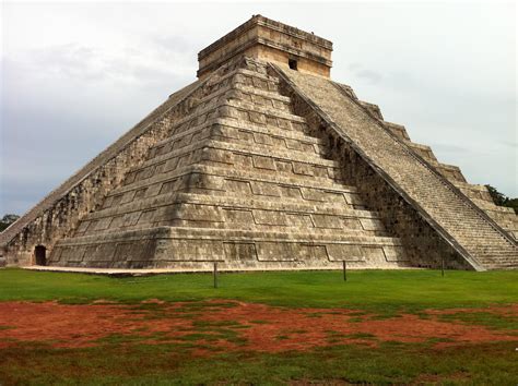 Ancient pyramid in mexico free image download