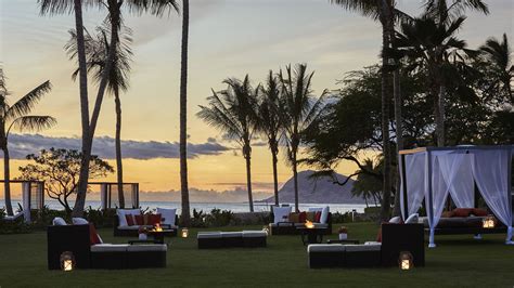 Oahu Resort Hosts Ultimate Destination Weddings at Four Seasons