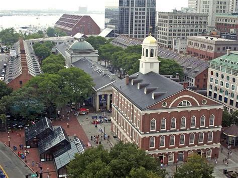 Faneuil Hall | Things to do in Quincy Market, Boston