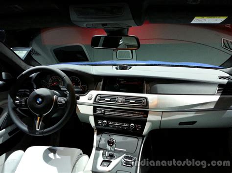 Dashboard of the 2014 BMW M5