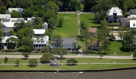 Photos: See Mandeville lakefront landmark Rest A While through the ...