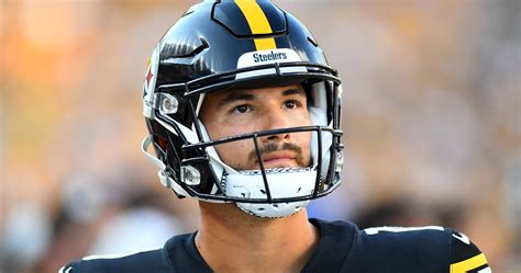 Mitchell Trubisky Won't Say If He's Steelers' Starting QB After Being Named Captain | News ...