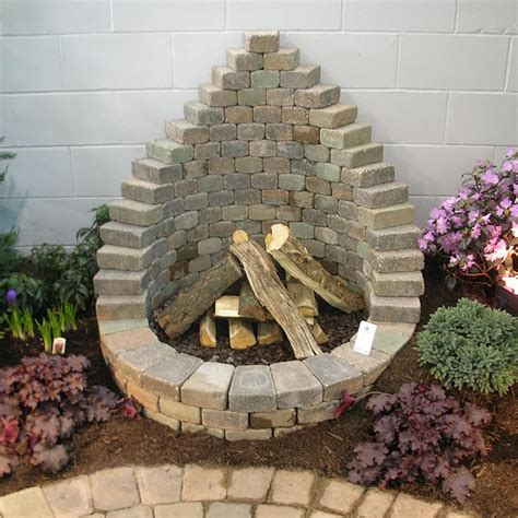 How To Build A Simple Backyard Fire Pit | Fire Pit Ideas