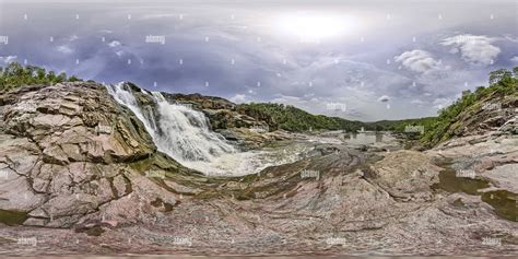 360° View of Kuntala Waterfall - Alamy