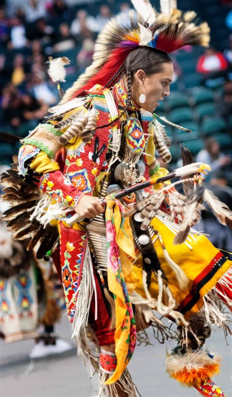 pow wow | Native american regalia, Pow wow, Native american