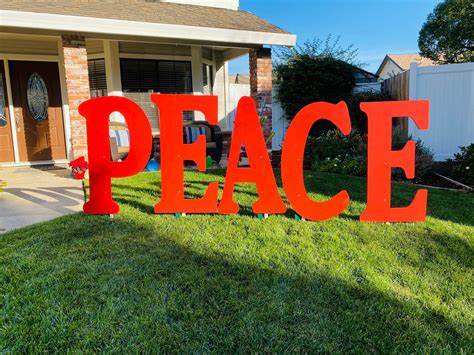 Peace Large Outdoor Christmas Holiday Yard Art Sign - Etsy