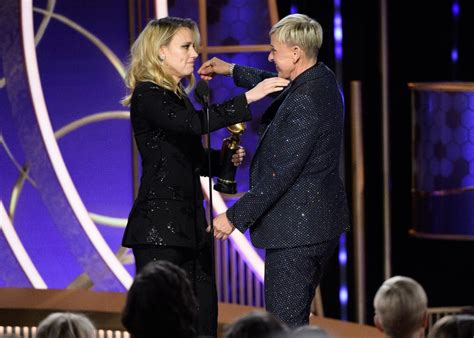 Kate McKinnon Tearfully Presents Ellen DeGeneres With The Golden Globes ...