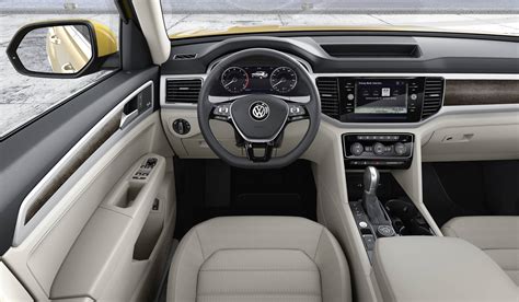 Volkswagen Atlas: SUV de 7 lugares para família americana