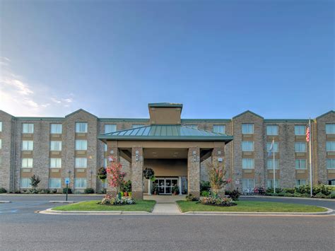 Bethany Beach Oceanfront Hotels | Holiday Inn Express Bethany Beach