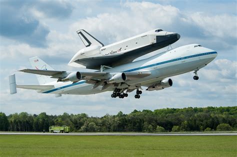 Shuttle Enterprise Flight To New York (201204270019HQ) | Flickr