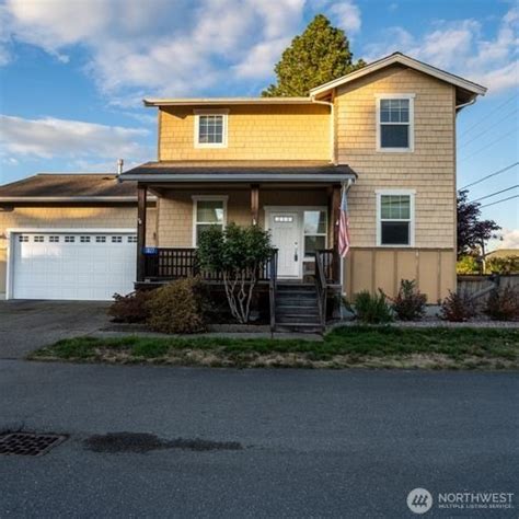 Burlington, WA Real Estate - Burlington Homes for Sale | realtor.com®