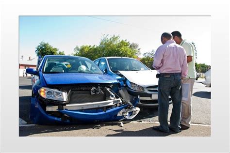 How to Choose the Right Auto Insurance Company - Edmunds.com