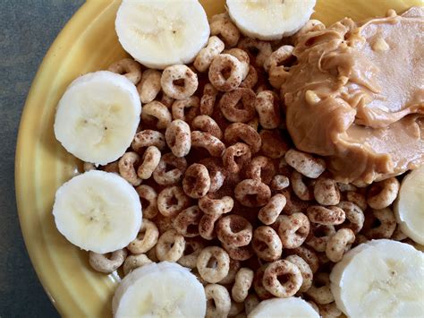 9 Creative Breakfasts You Can Make in the Dining Hall