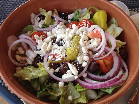 greek salad calories panera