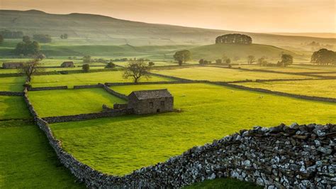 Wensleydale, Yorkshire Dales National Park, North Yorkshire, England - Bing Gallery