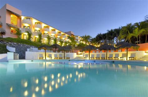 Grand Palladium Vallarta Resort & Spa - All Inclusive in Puerto Vallarta, Mexico | Holidays from ...