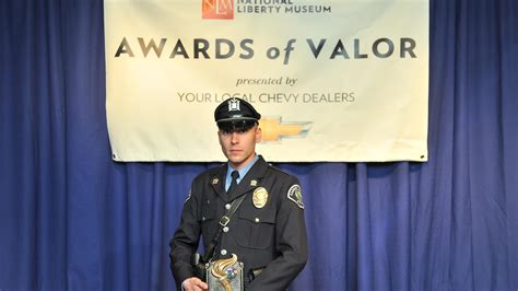 Awards of Valor honor police officers