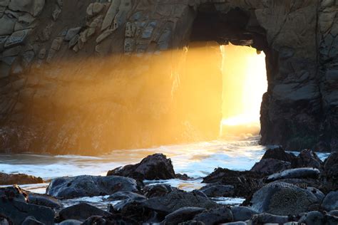 Keyhole Arch and Bixby Creek Bridge, Big Sur, California - Henry Yang ...