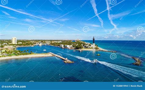 Hillsboro Inlet Lighthouse in Hillsboro Beach, Florida, USA Stock Photo ...