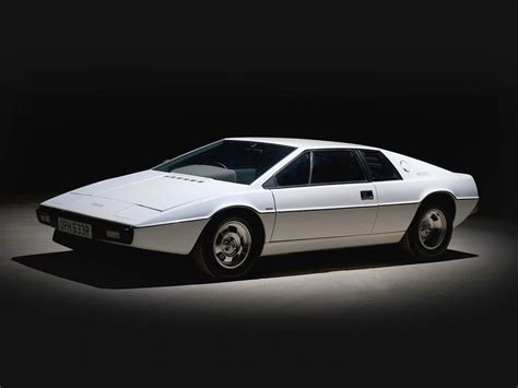 1977 Lotus Esprit S1 | Lotus esprit, Bond cars, Super cars