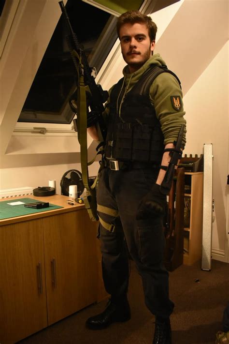 [Self] WIP R6S Operator 'Thatcher' Elite Skin. (Complete with Airsoft ...