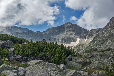 Hiking Bulgaria - The Best Bulgaria Hiking Spots | Chasing the Donkey