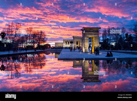 Sunset in Templo de Debod, Madrid, Spain Stock Photo: 66157786 - Alamy