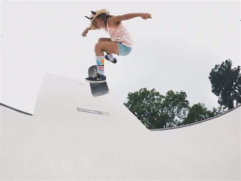 11-year-old skateboarding prodigy Sky Brown sets her sights on the 2020 Olympics - CBS News