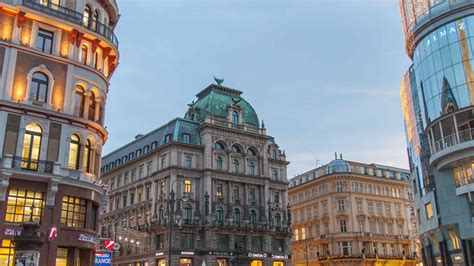 Stephansplatz, Vienna - Book Tickets & Tours | GetYourGuide