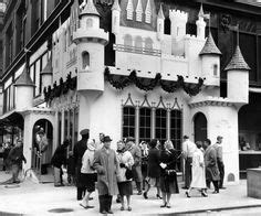 Famous Barr Christmas window display. Stl. Circa 1960 | St louis missouri, St louis mo, History