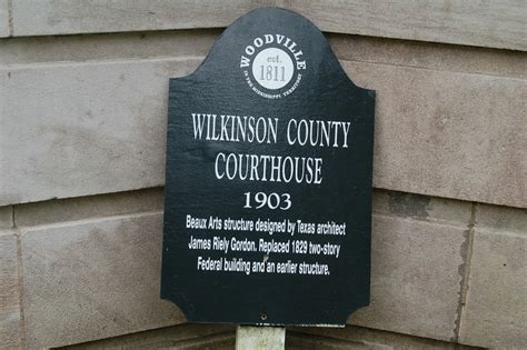 Read the Plaque - Wilkinson County Courthouse